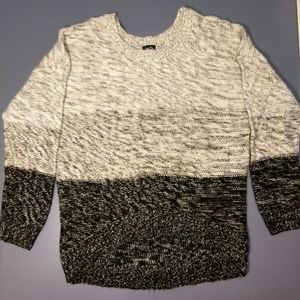 Super cute grey and black sweater size XL